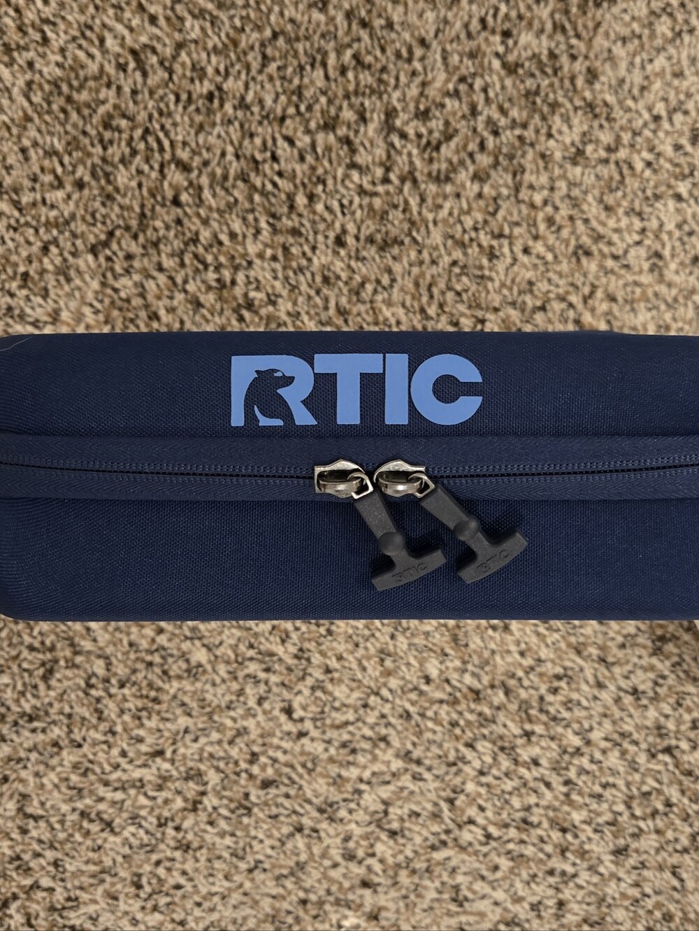 The RTIC Day Packer Lunch Box NWT - Picture 4 of 11